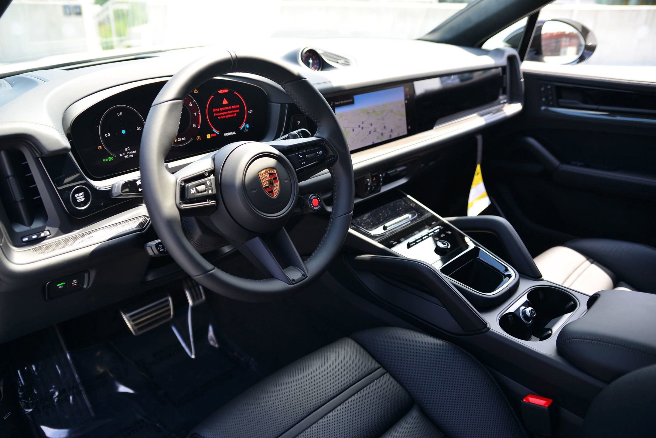 2025 Porsche Cayenne Coupe Turbo GT photo 4