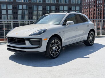 2026 Porsche Macan SUV