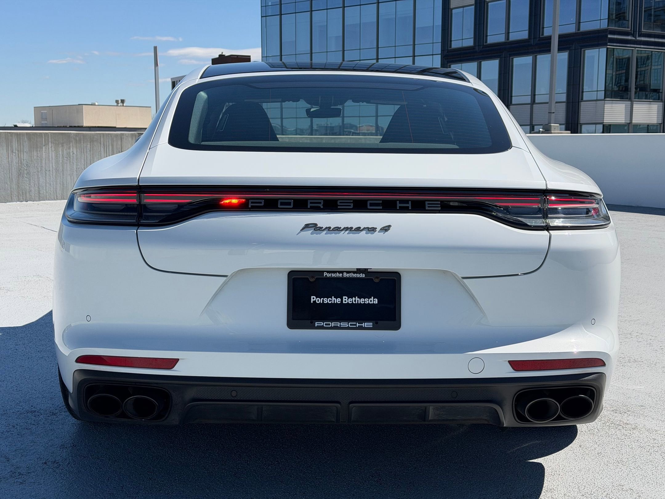 Panamera 4 Platinum Edition Hatchback