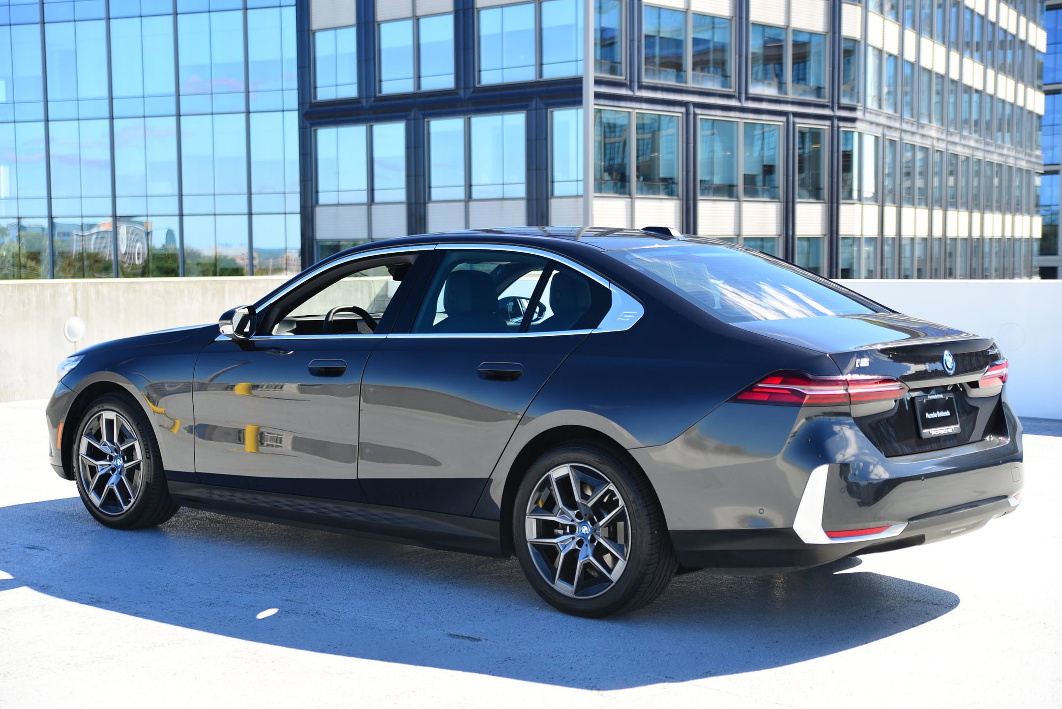 2024 Bmw i5 eDrive40 photo 3