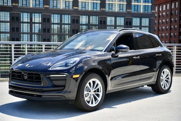 2025 Porsche Macan SUV
