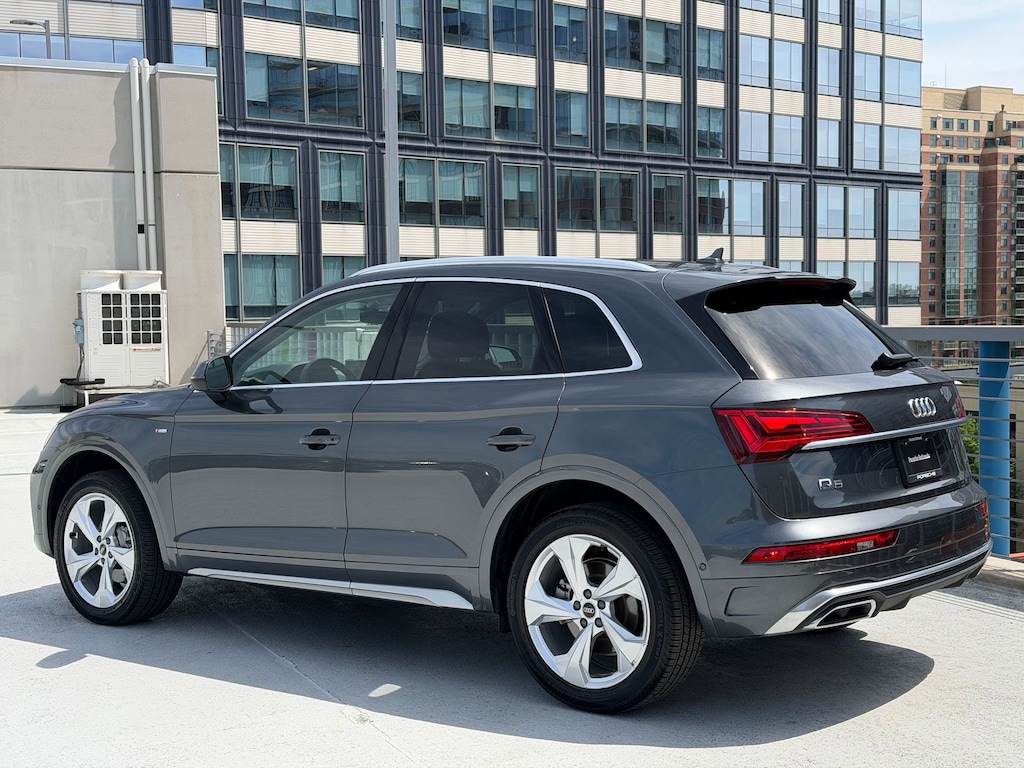 Used 2023 Audi Q5 S line Prestige SUV