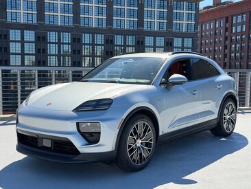 2026 Porsche Macan Electric 4 SUV