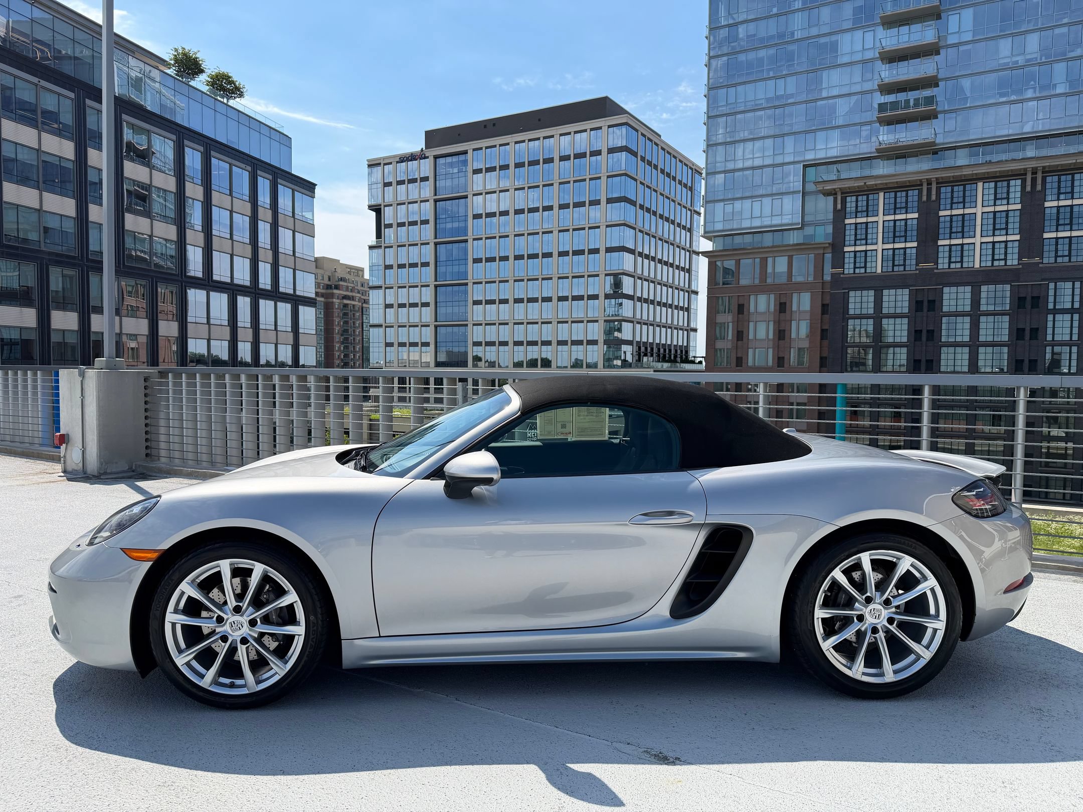 718 Boxster Roadster Convertible