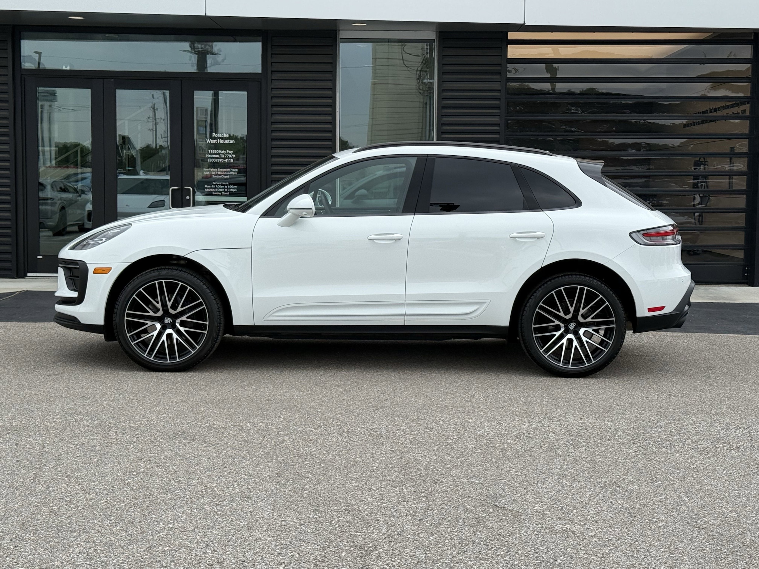 Certified 2025 Porsche Macan Base with VIN WP1AA2A52SLB04576 for sale in Houston, TX