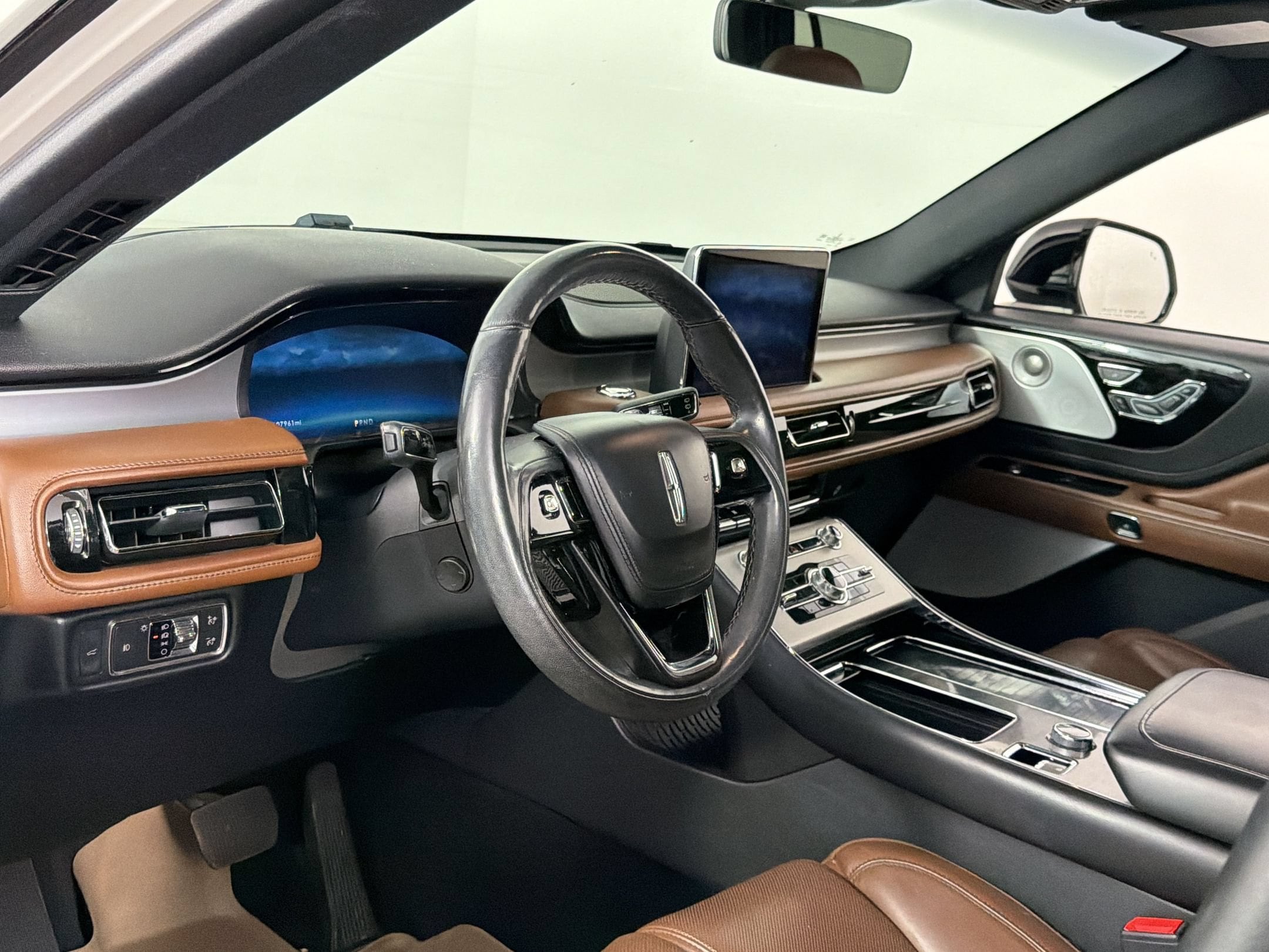 Aviator Reserve SUV