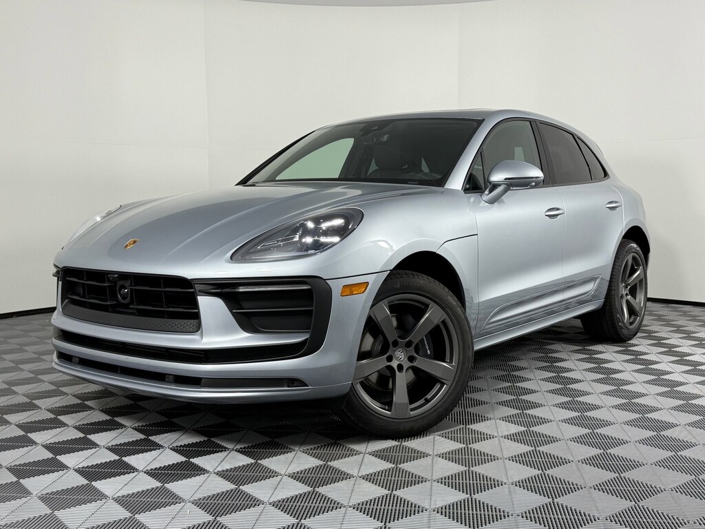 New 2026 Porsche Macan  SUV