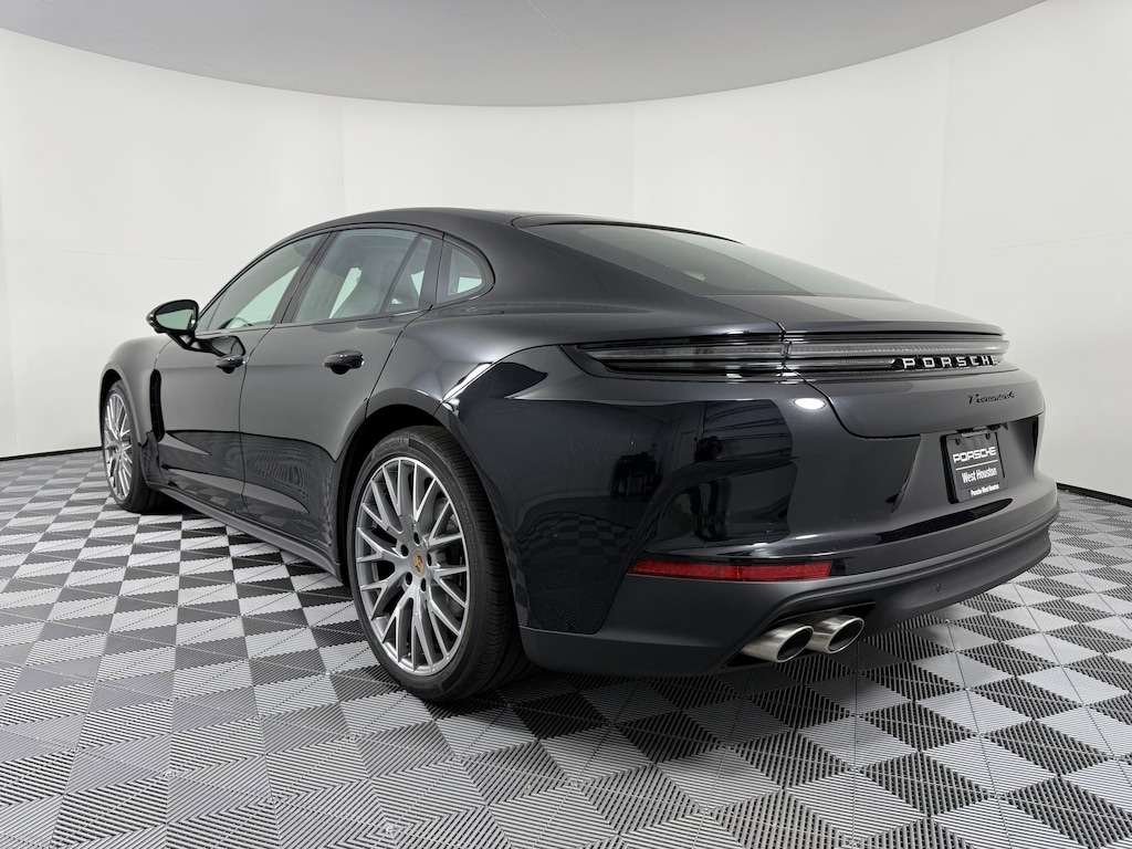 New 2026 Porsche Panamera 4 Hatchback
