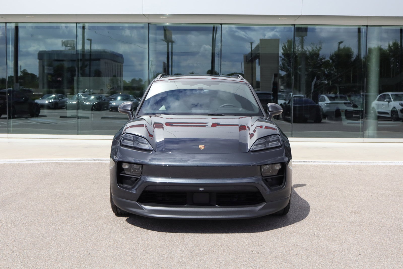 Certified 2024 Porsche Macan Base with VIN WP1AA2XAXRL000834 for sale in Houston, TX