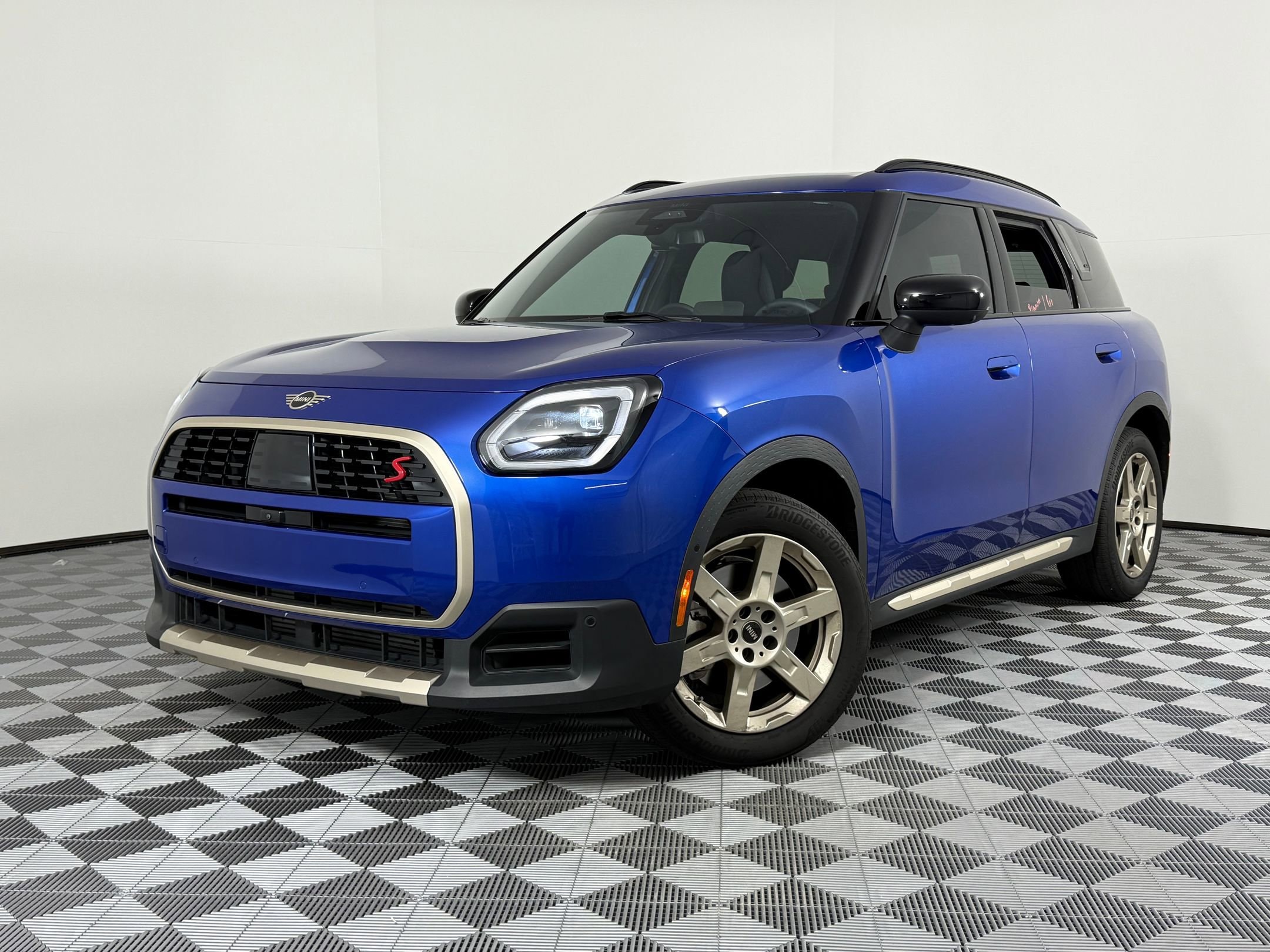 2025 MINI Countryman S
