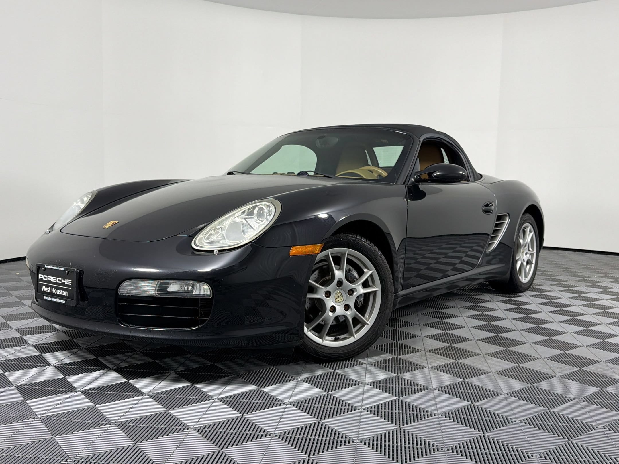 Boxster 2dr Roadster Convertible