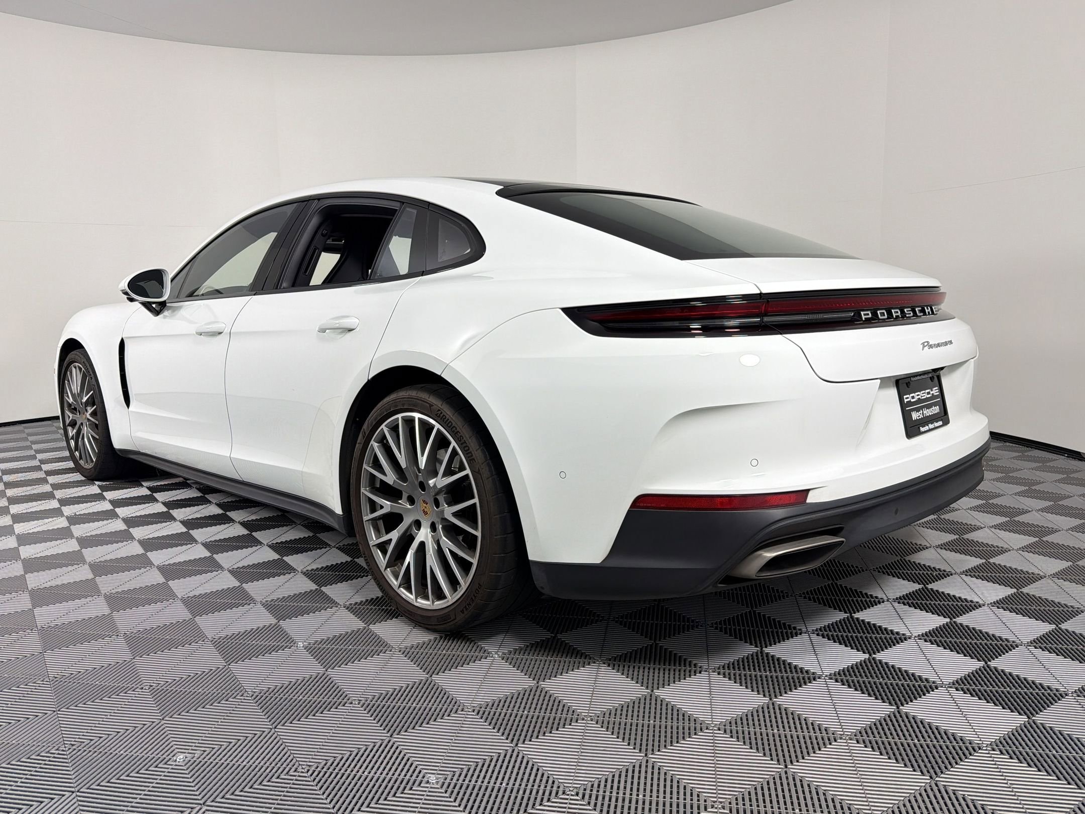 Panamera Hatchback