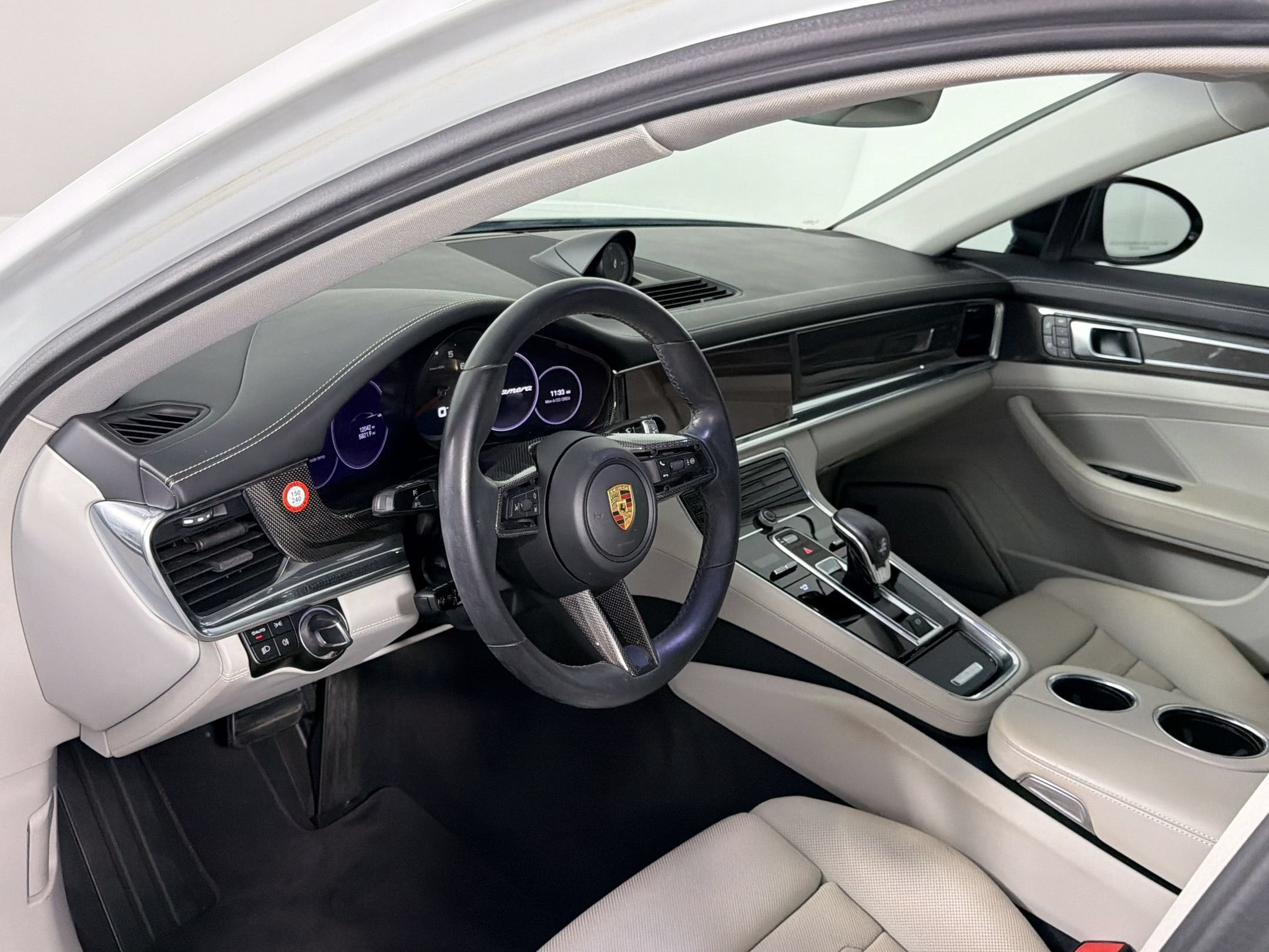 Panamera Platinum Edition Hatchback