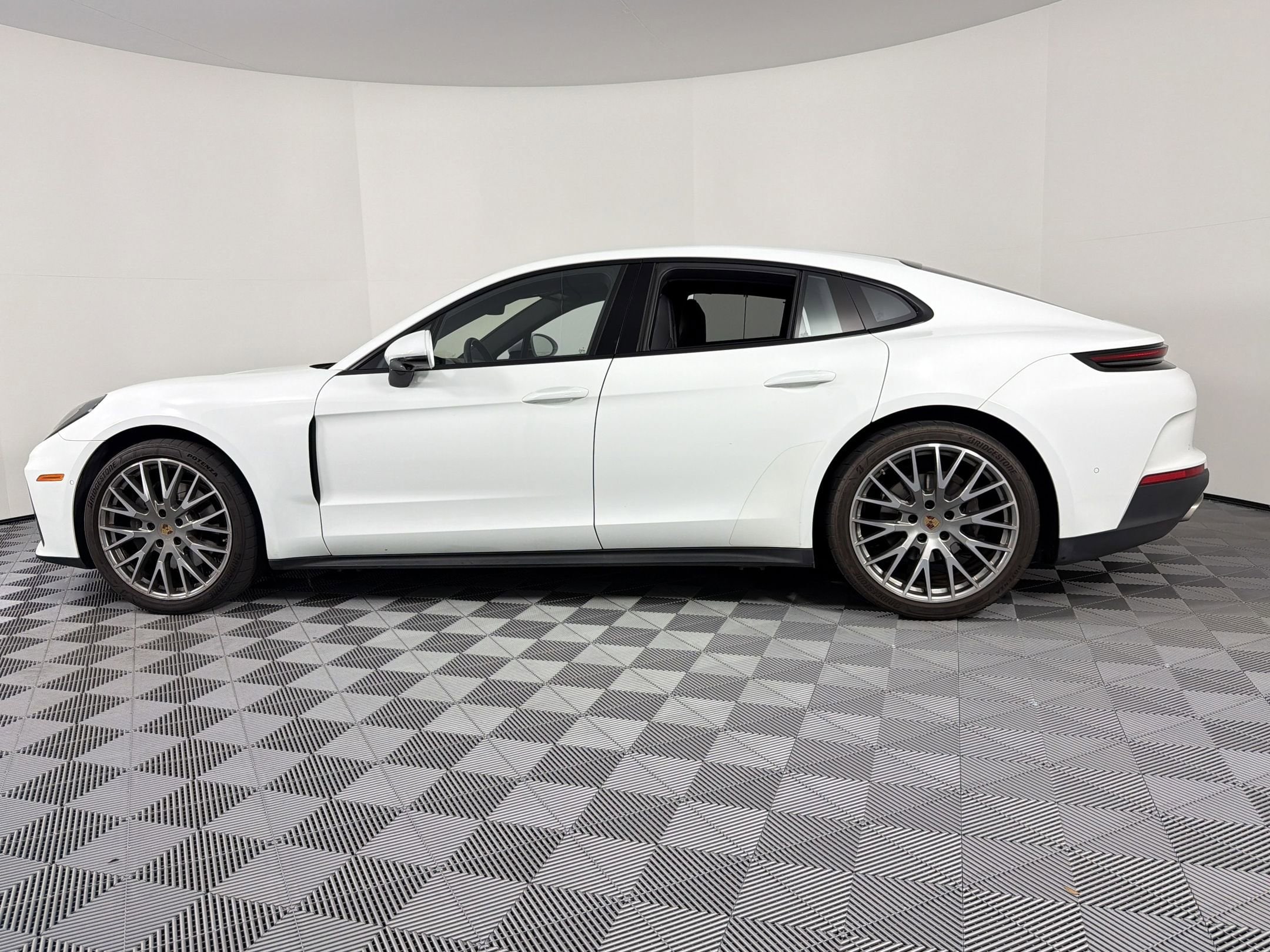 Panamera Hatchback