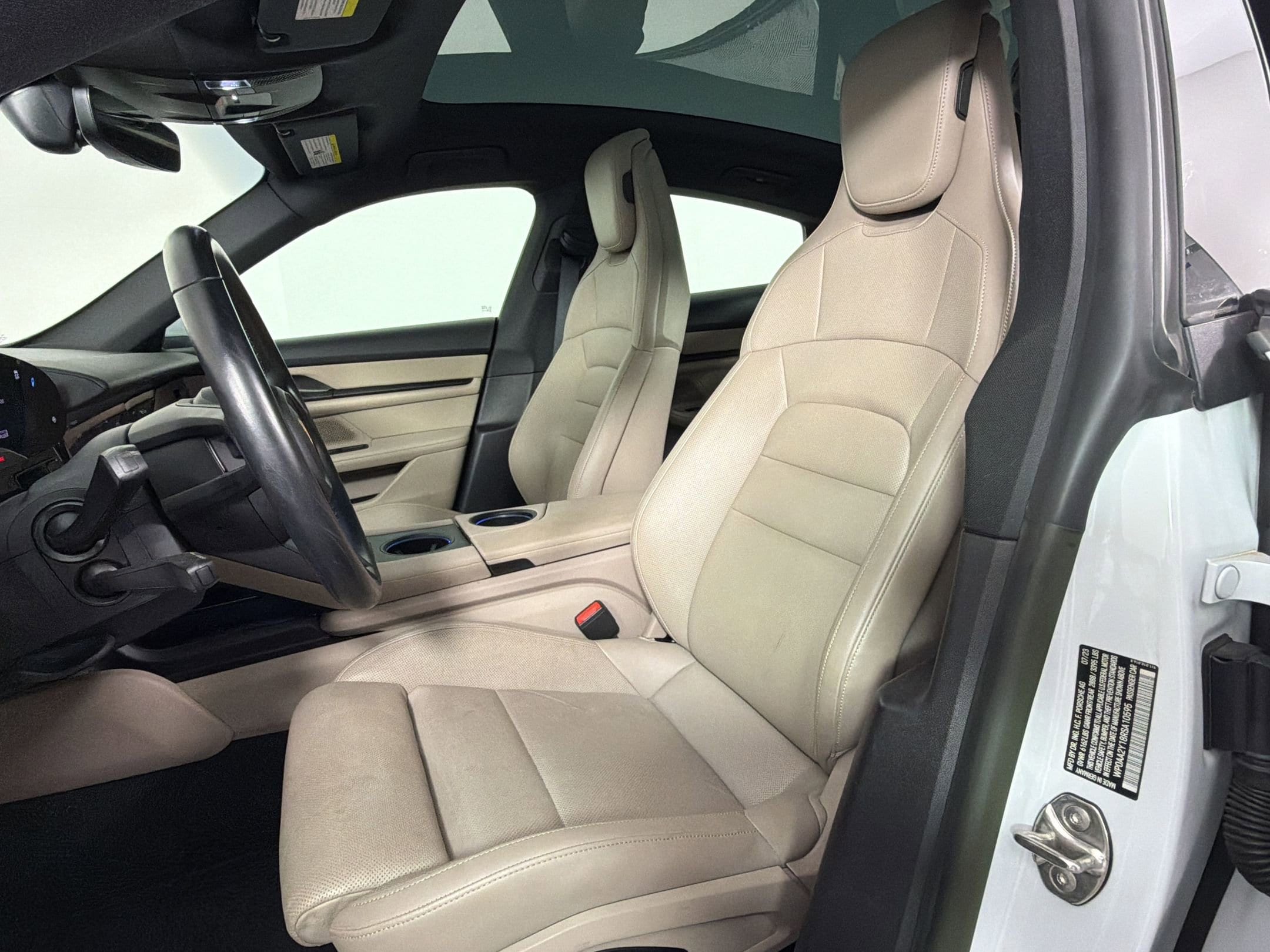 Taycan Sedan