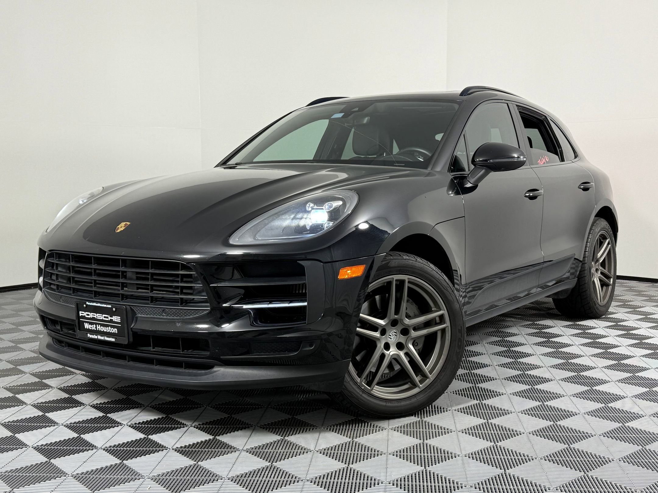 2019 Porsche Macan S