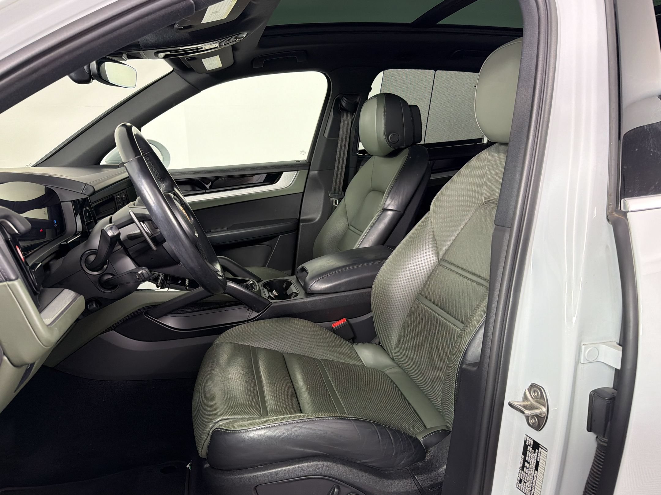 Cayenne SUV