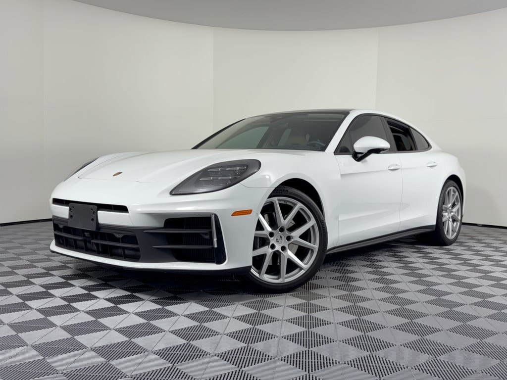Panamera Panamera () Hatchback