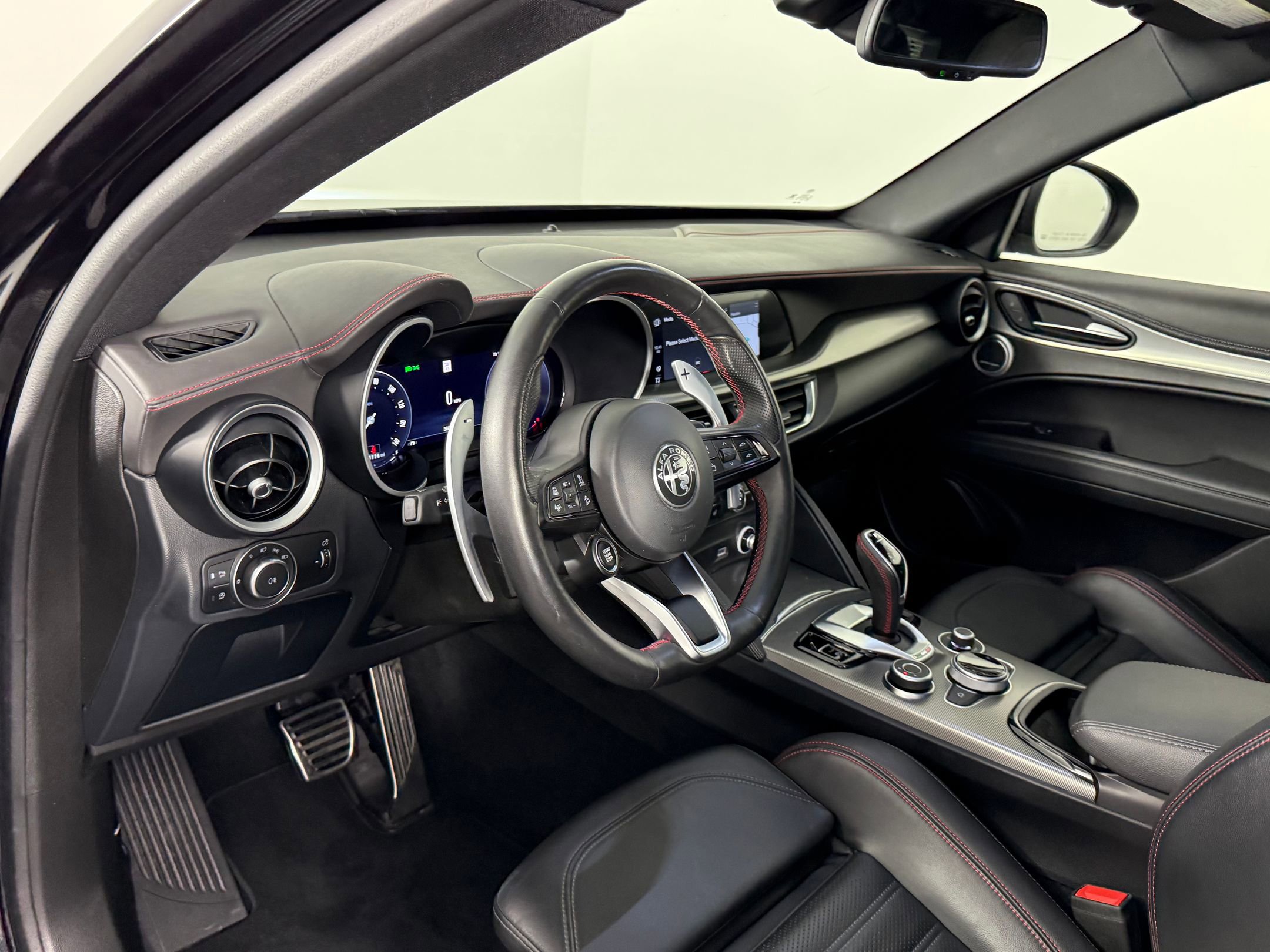 2024 Alfa Romeo Stelvio Tributo Italiano photo 4