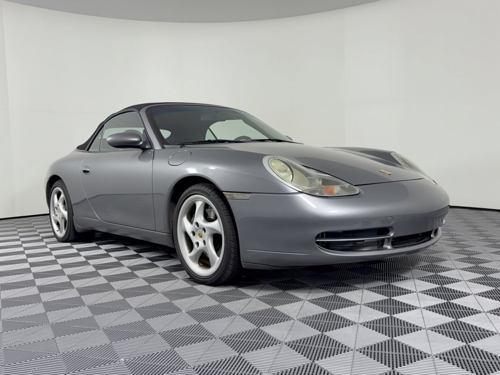 911 Carrera 911 Carrera (2dr Carrera Cabriolet 6-Spd Manual) Convertible