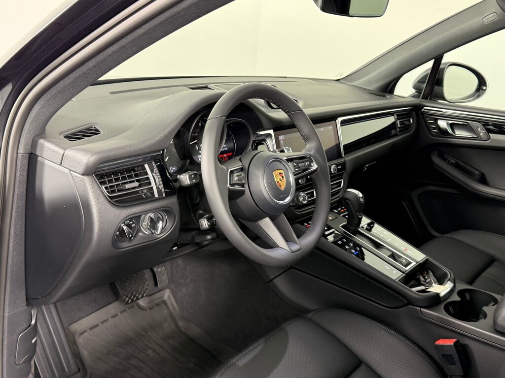 New 2026 Porsche Macan SUV