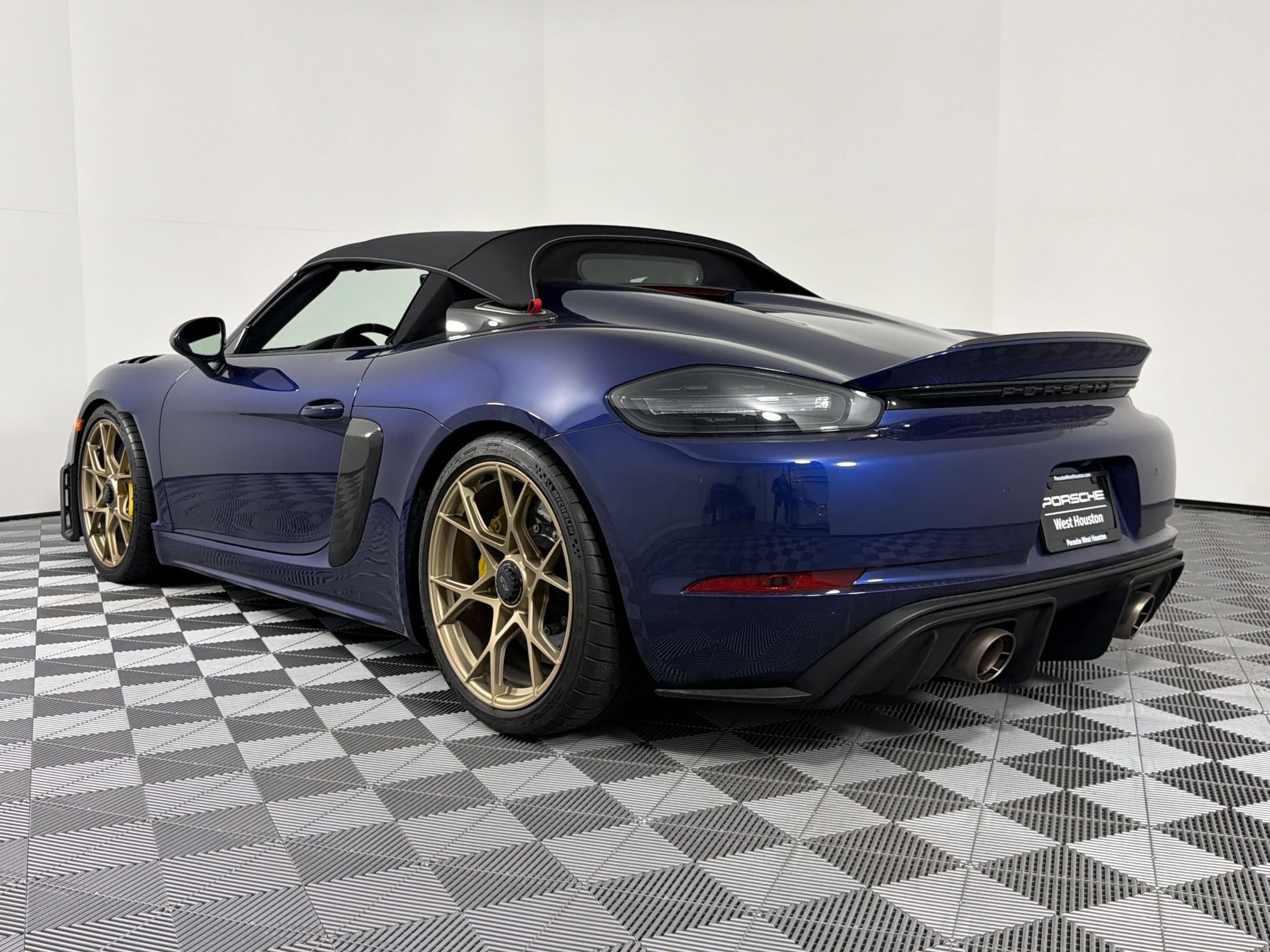 718 Spyder RS Convertible