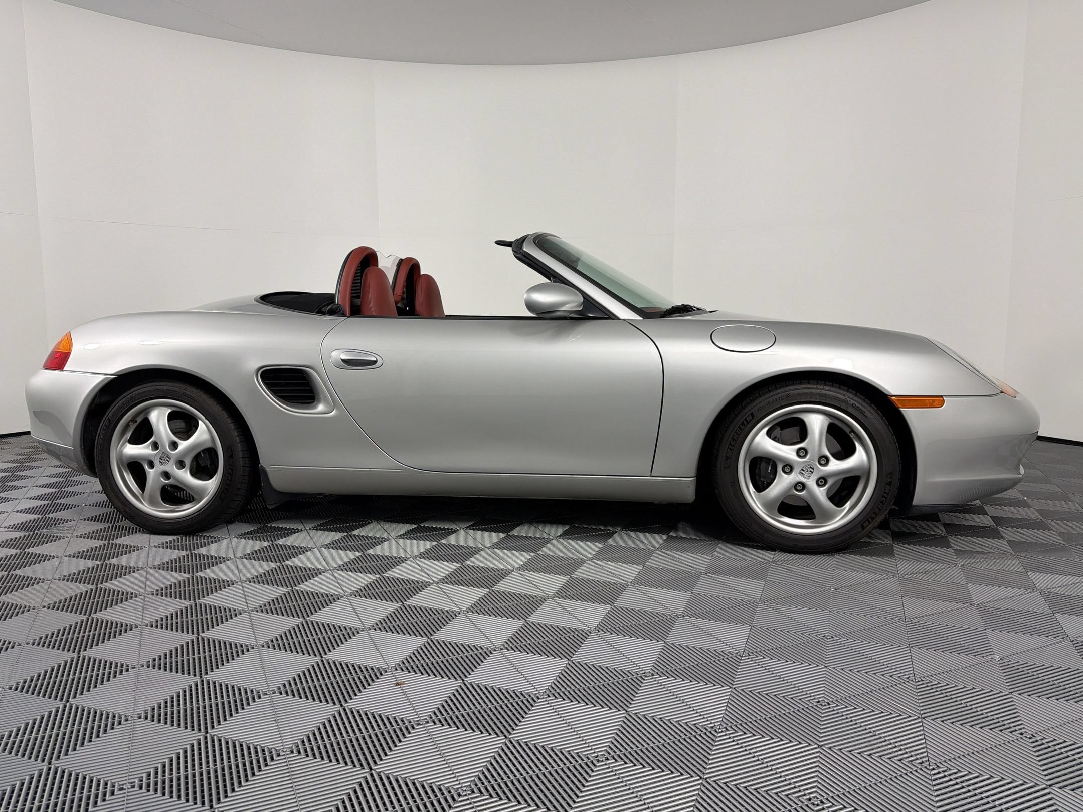 Boxster 2dr Roadster Manual Convertible