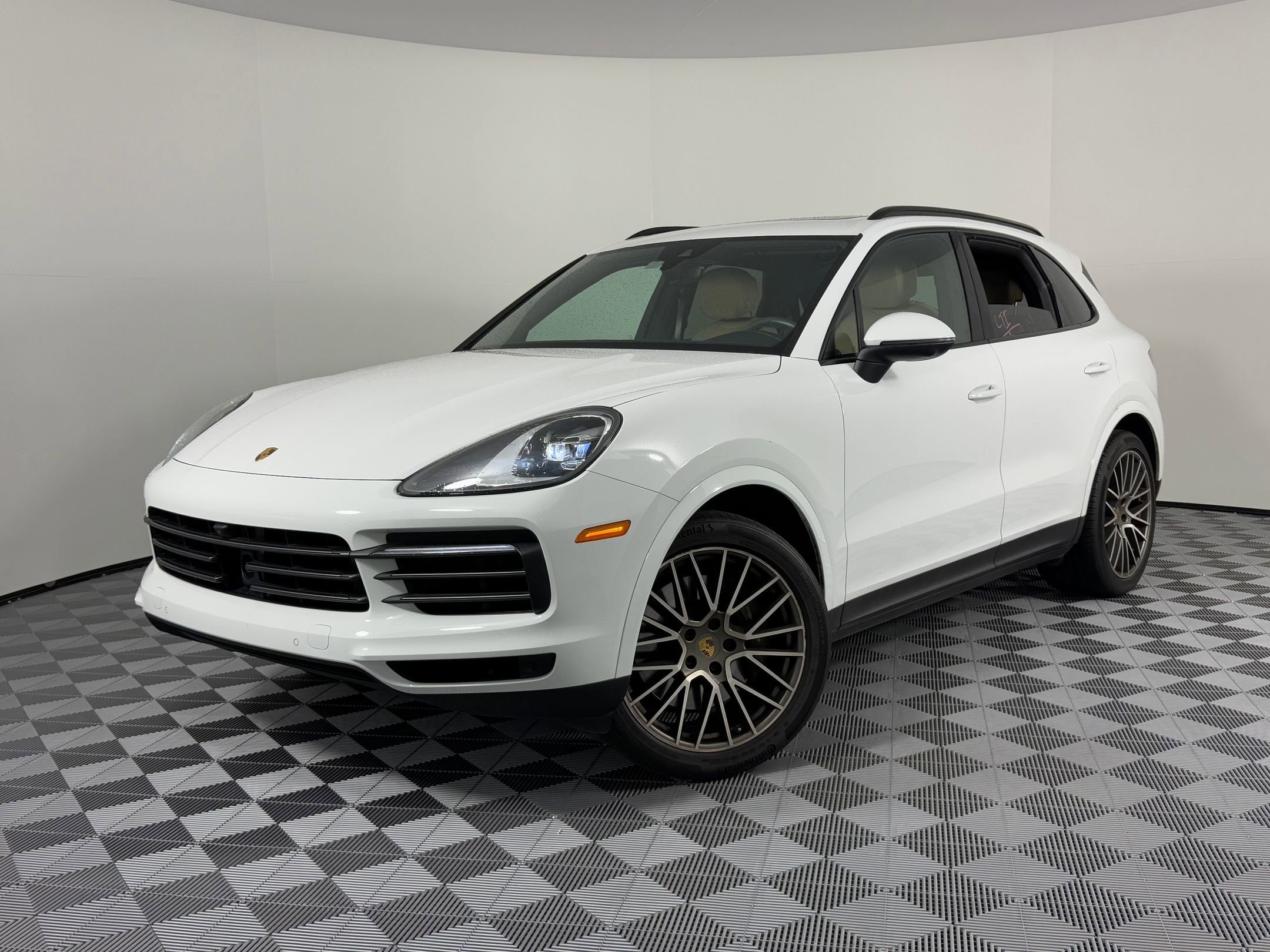 2023 Porsche Cayenne