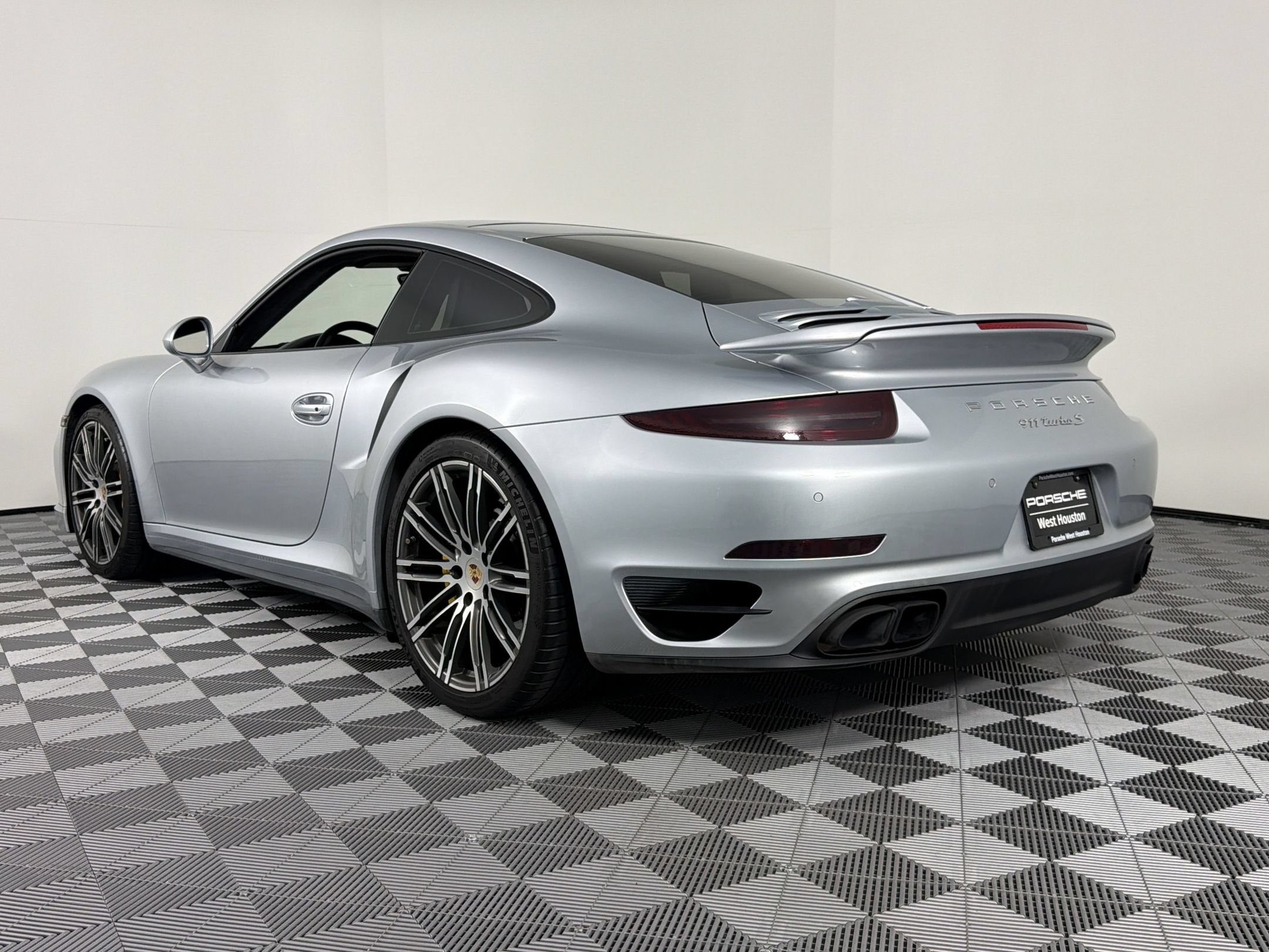 911 Turbo S Coupe