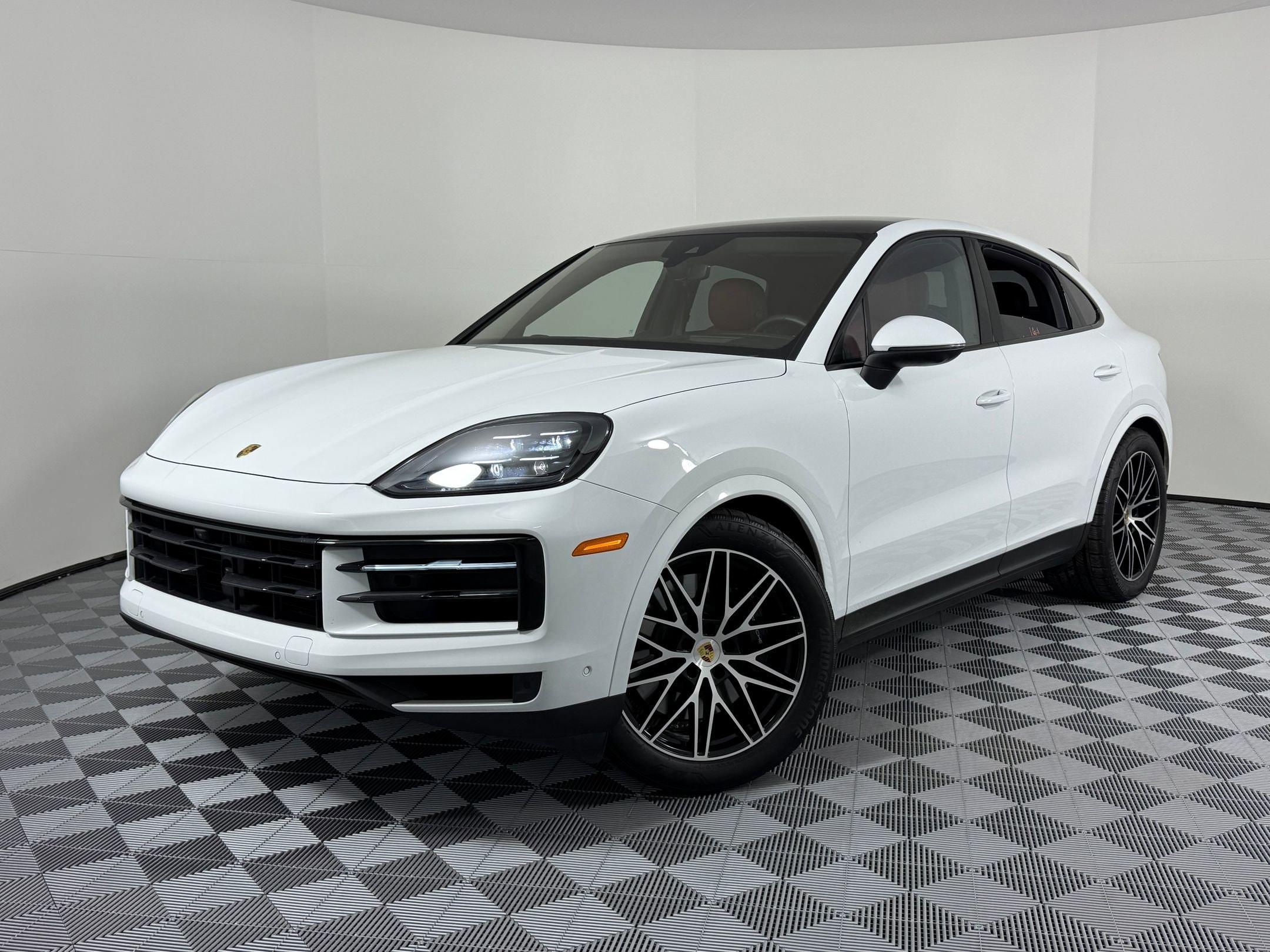 2024 Porsche Cayenne S