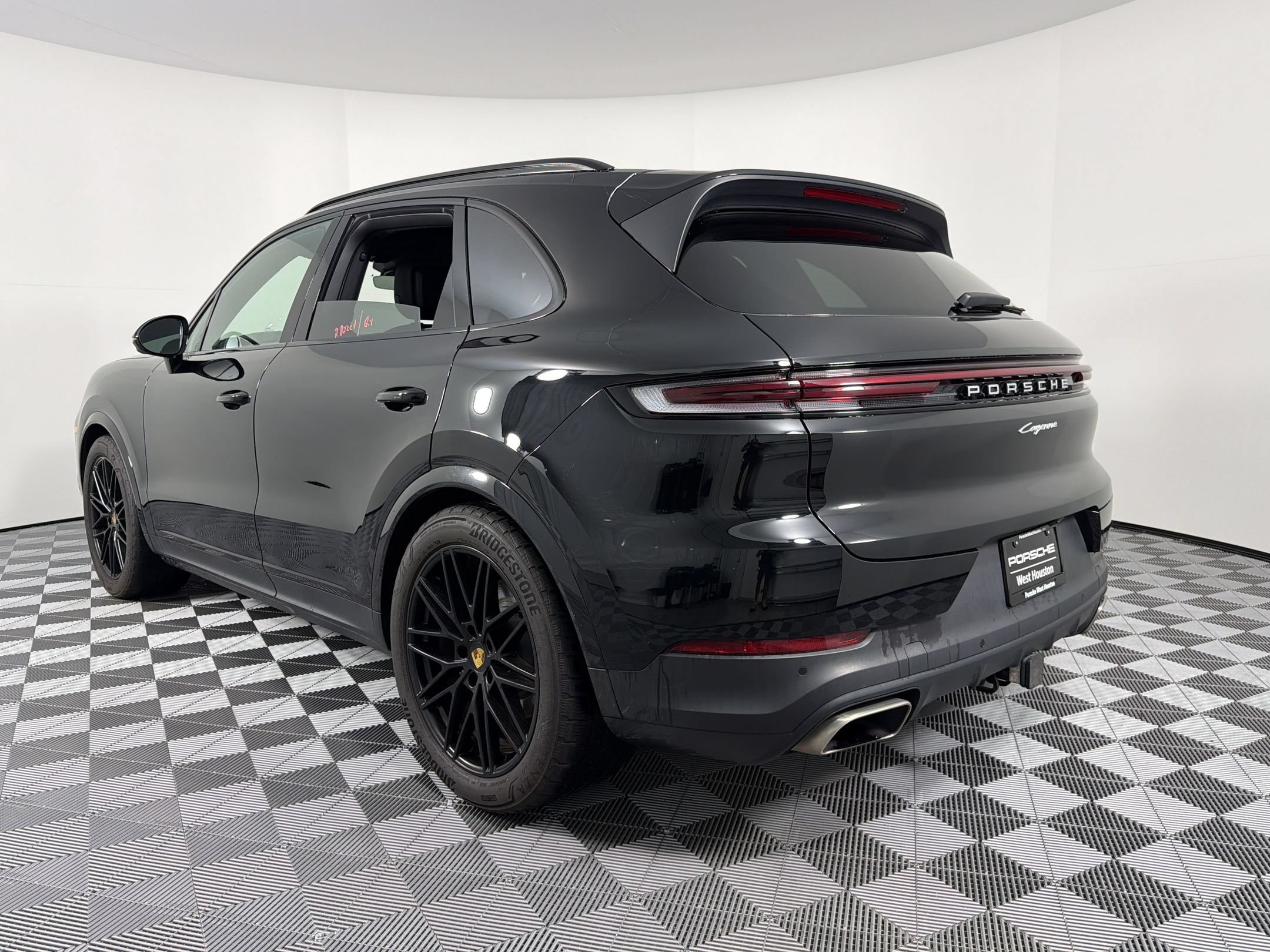 Cayenne SUV