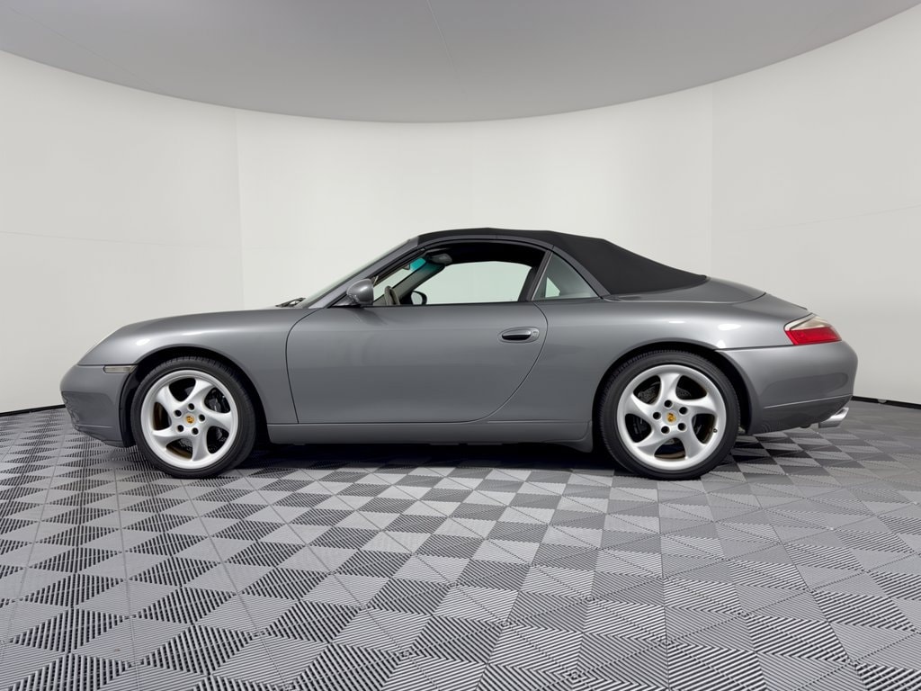 911 Carrera 911 Carrera (2dr Carrera Cabriolet 6-Spd Manual) Convertible