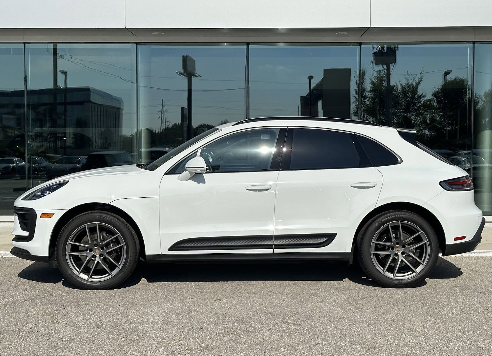 Certified 2024 Porsche Macan T with VIN WP1AA2A52RLB15281 for sale in Houston, TX