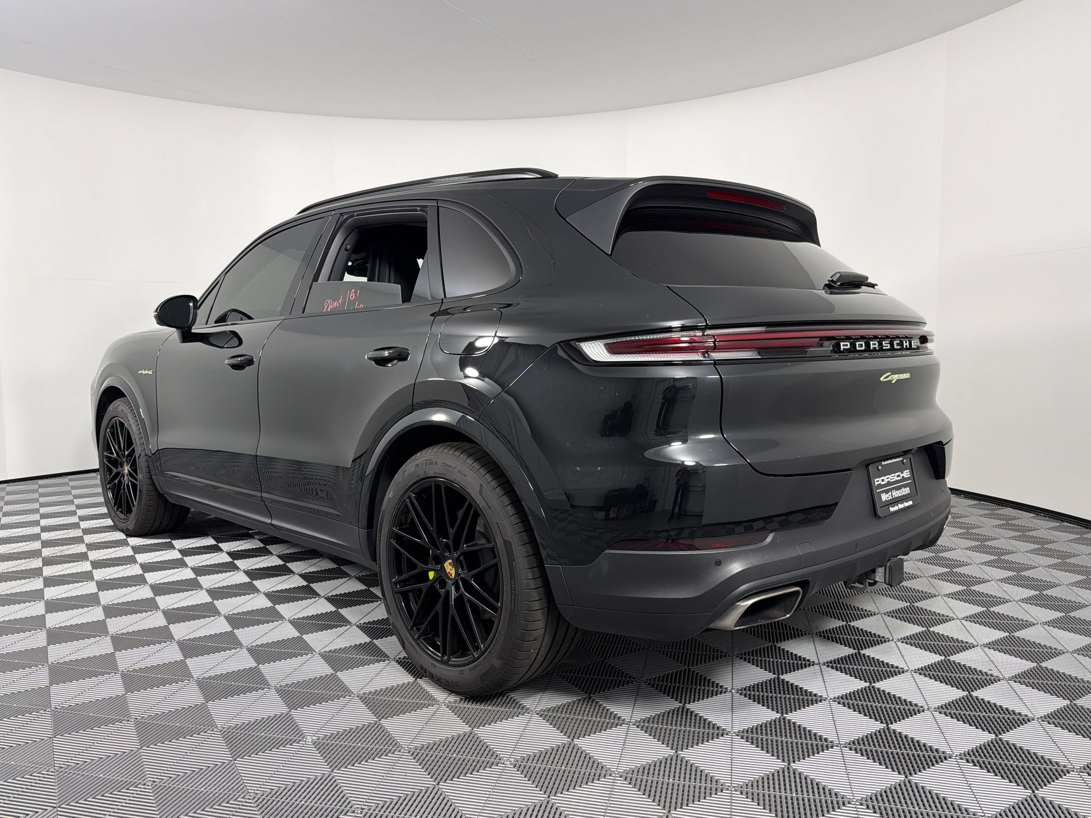 Cayenne E-Hybrid SUV