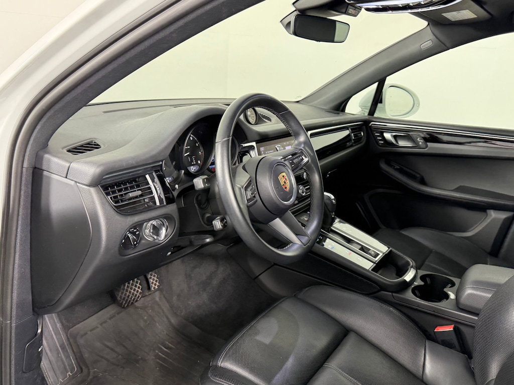 Certified 2024 Porsche Macan  SUV