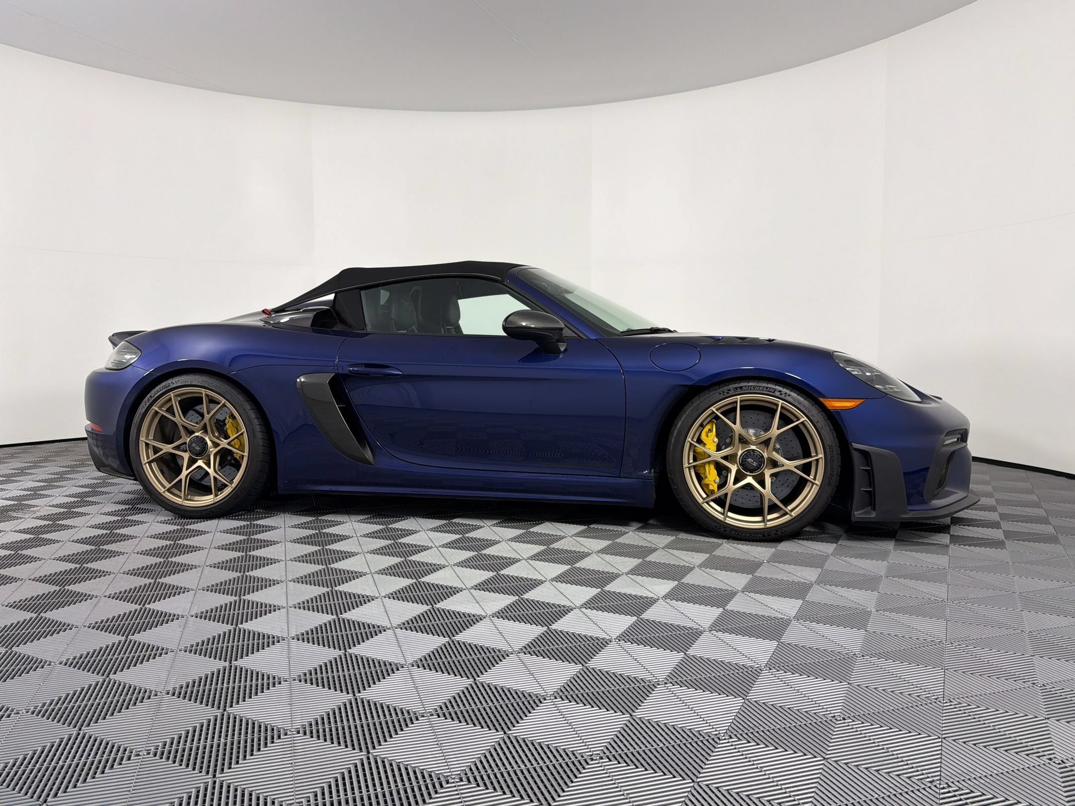 718 Spyder RS Convertible