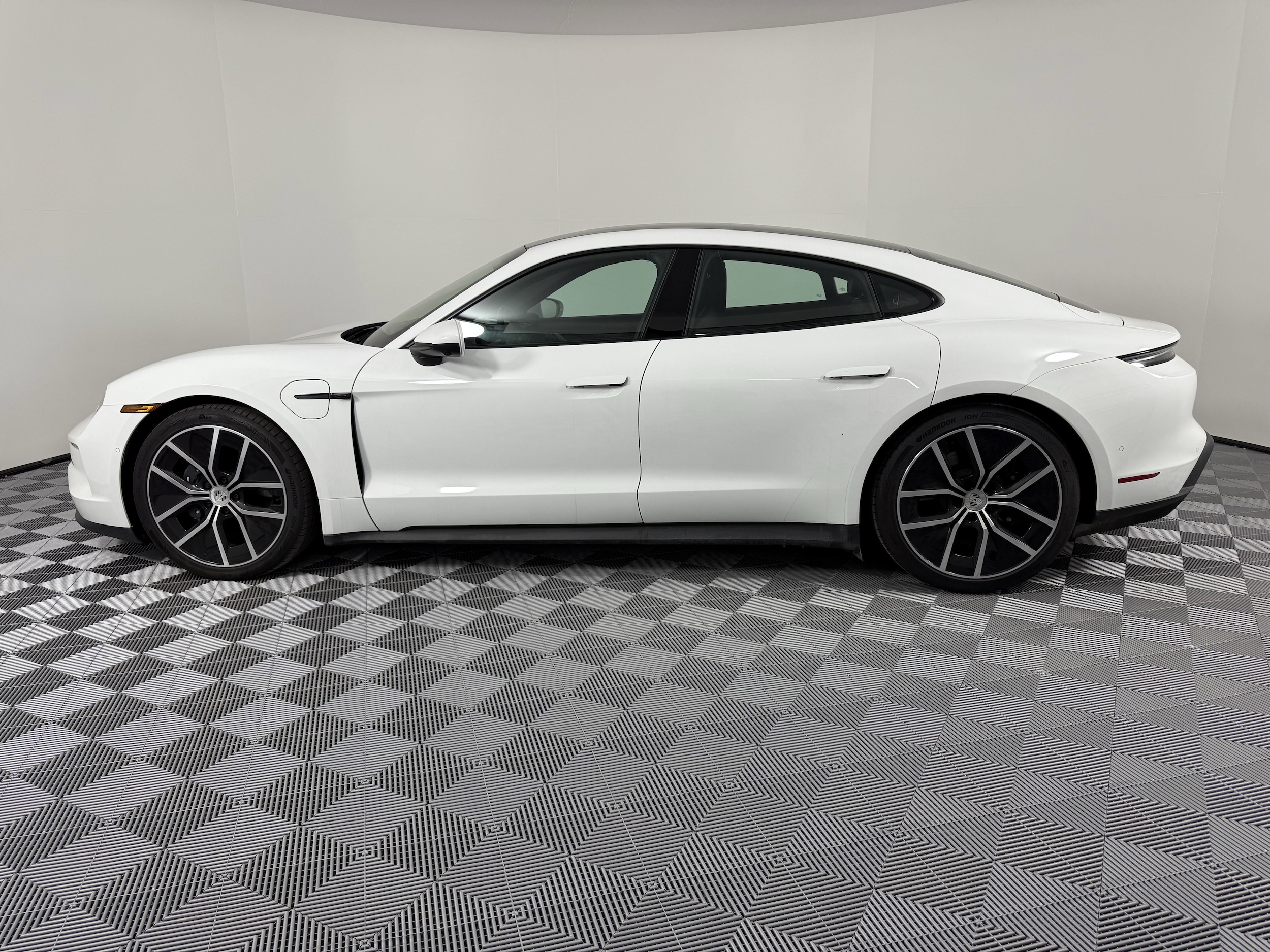 Certified 2025 Porsche Taycan Base with VIN WP0AA2Y19SSA08974 for sale in Houston, TX