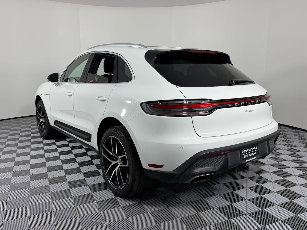 Certified 2024 Porsche Macan  SUV