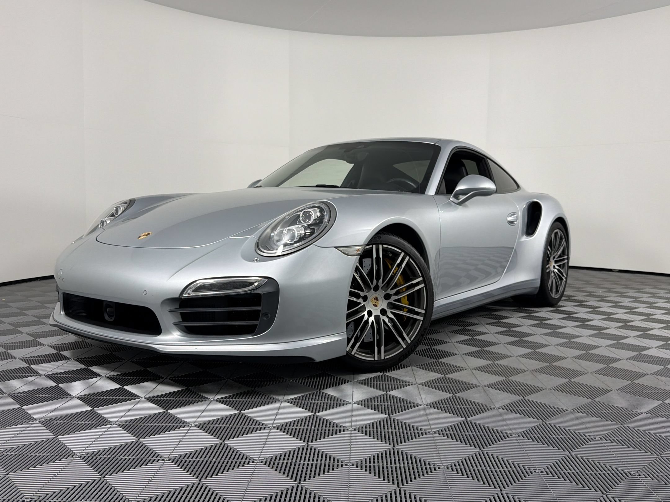 911 Turbo S Coupe