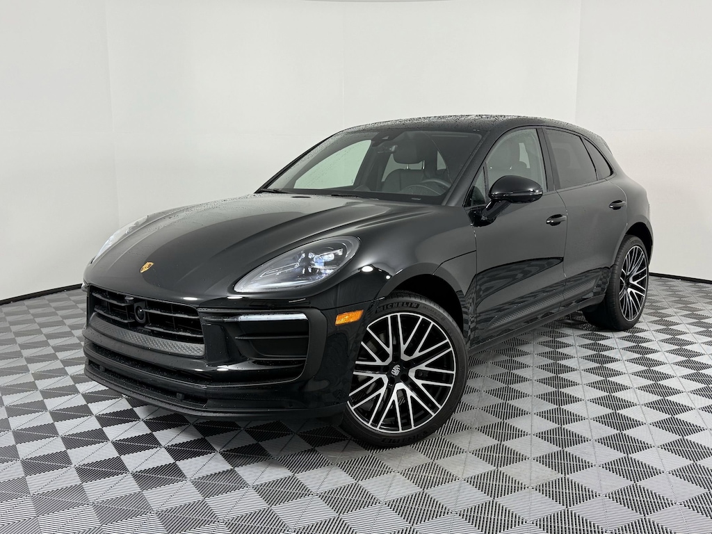 Certified 2025 Porsche Macan  SUV