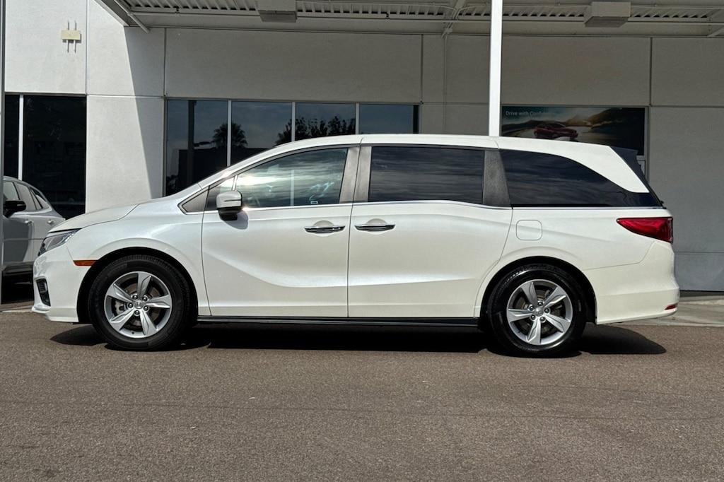 Used 2018 Honda Odyssey EX-L w/Navigation & RES Van