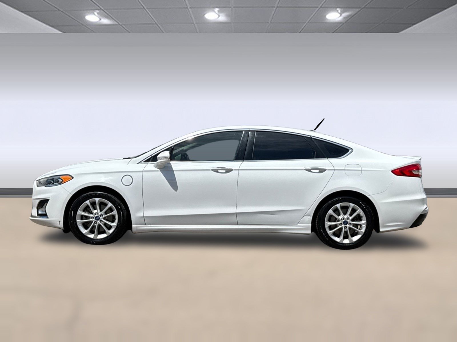 Used 2019 Ford Fusion Energi Titanium with VIN 3FA6P0SU4KR251702 for sale in Poway, CA