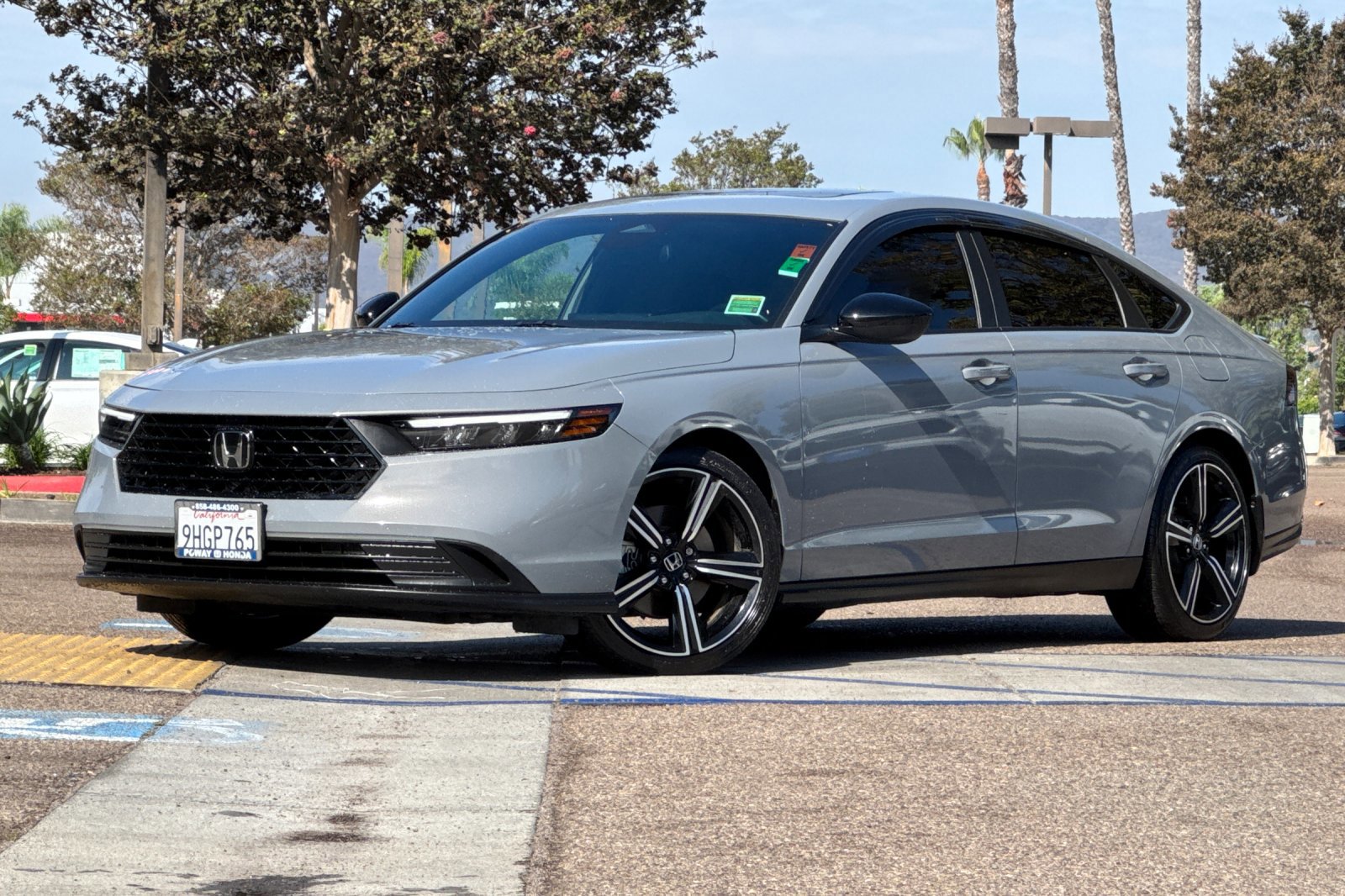 2023 Honda Accord Hybrid Sport photo 2