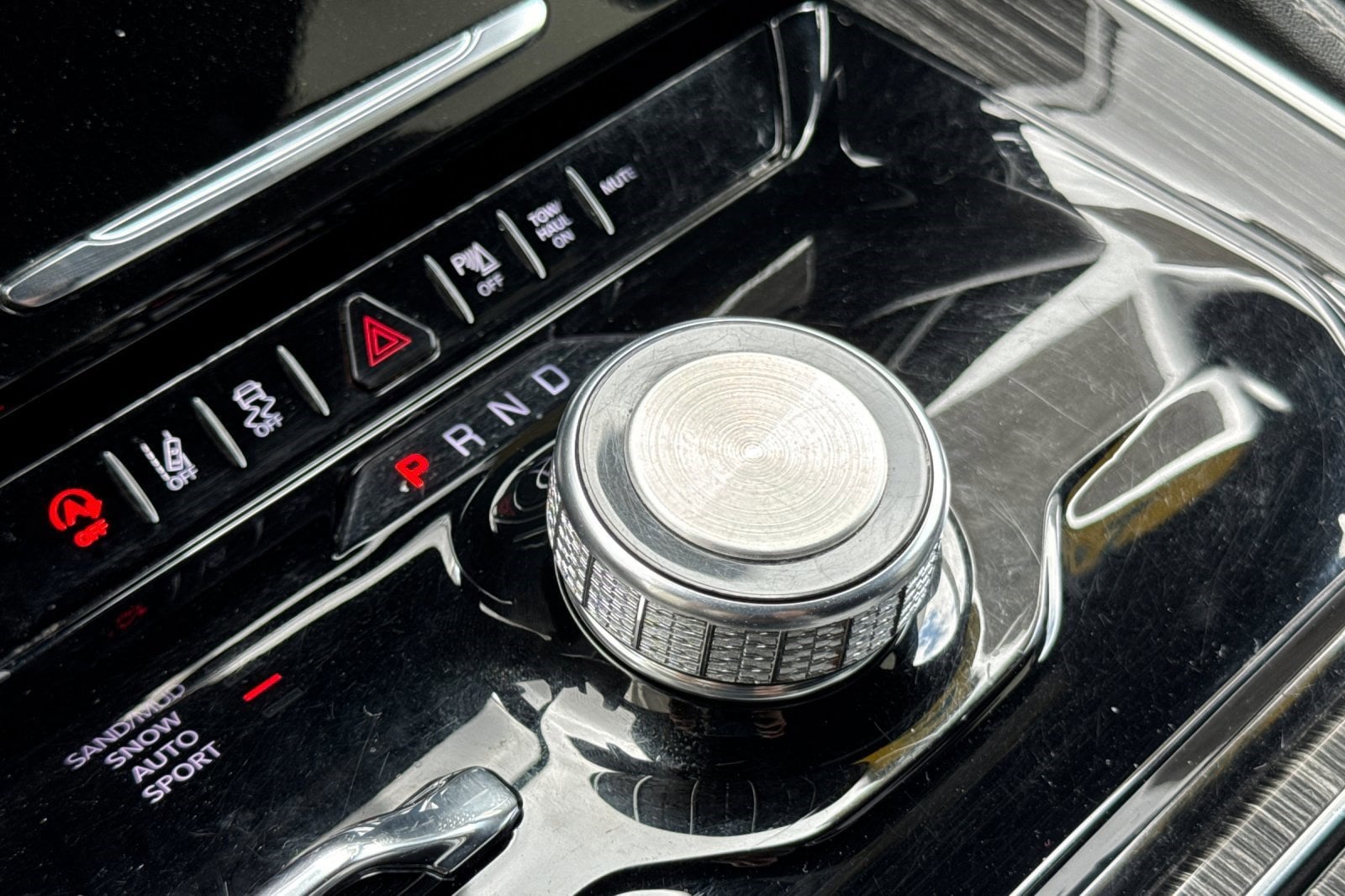 2022 Jeep Wagoneer Series II - Photo 17