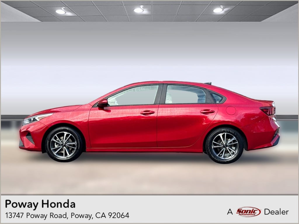 Used 2023 Kia Forte LXS Sedan