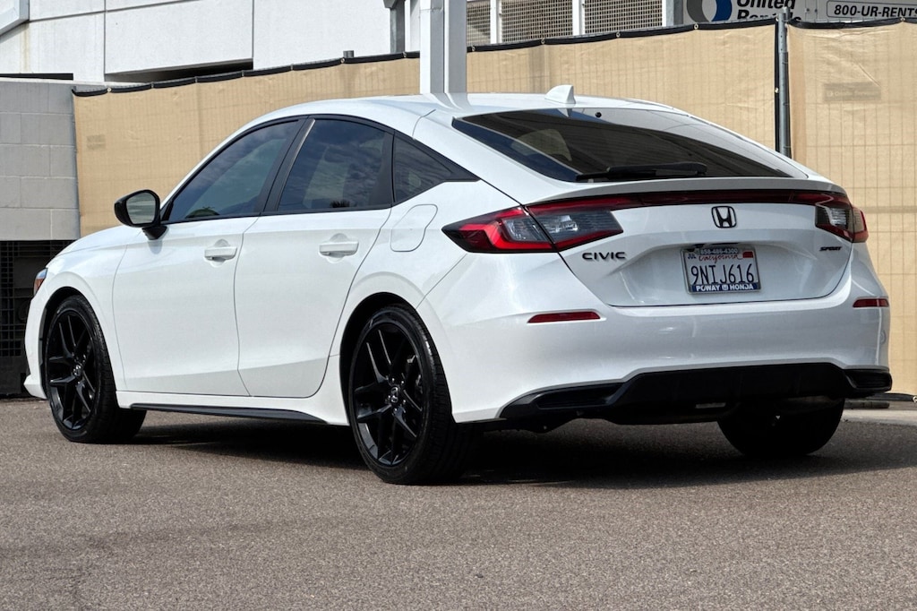 Used 2024 Honda Civic Sport Hatchback