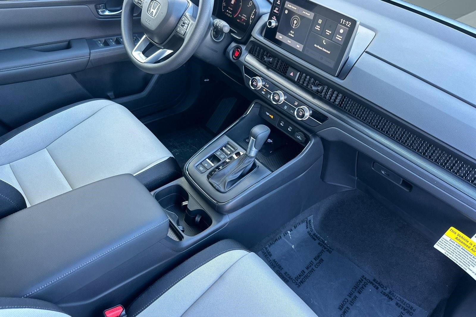 2026 Honda CR-V LX - Photo 25