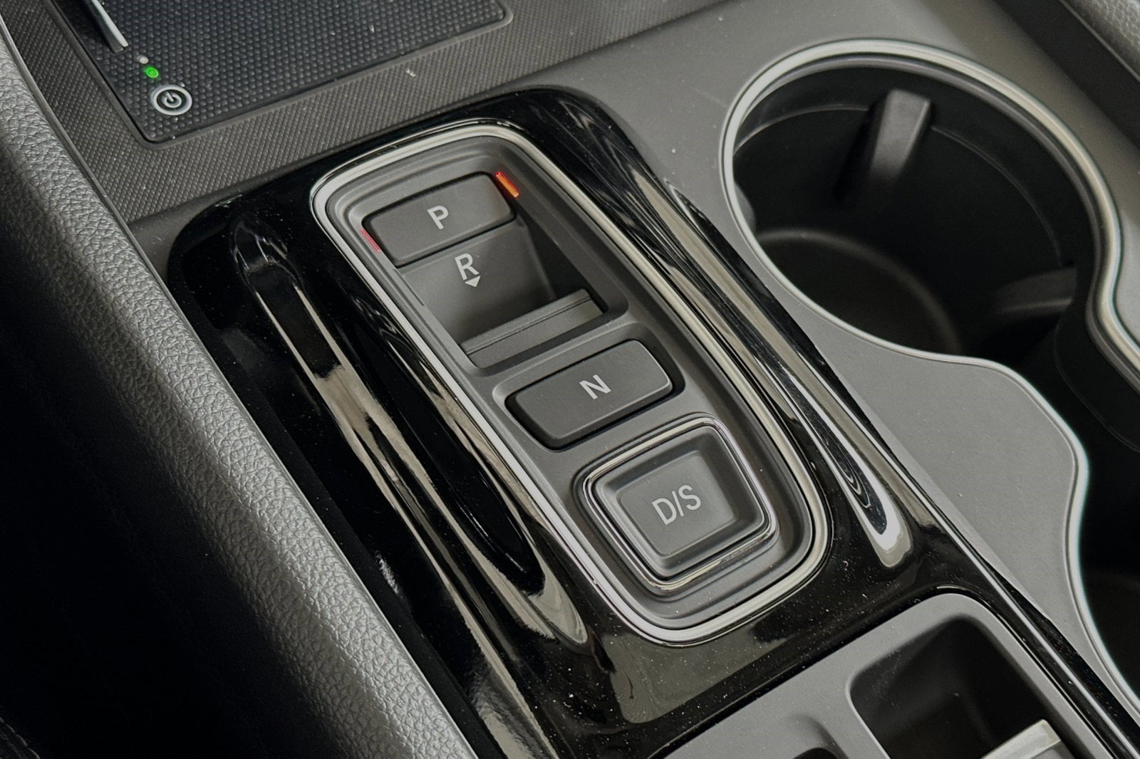 2025 Honda Pilot Touring - Photo 17