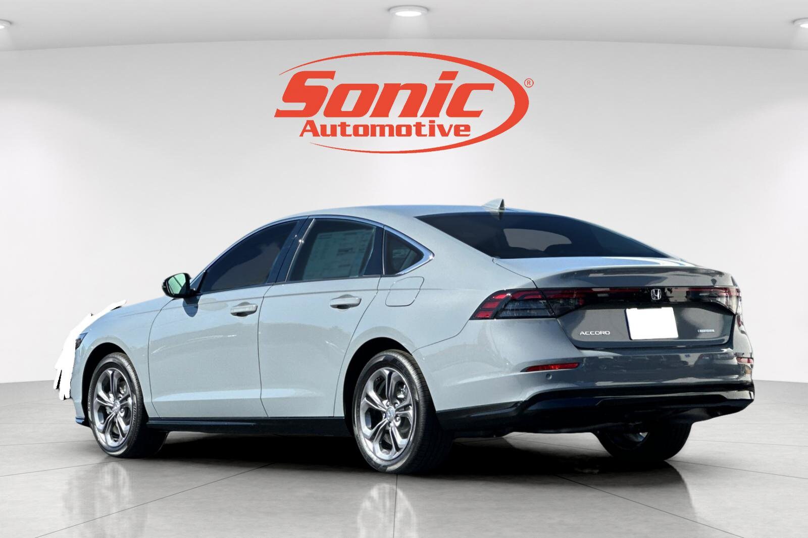 2025 Honda Accord Hybrid EX-L photo 3