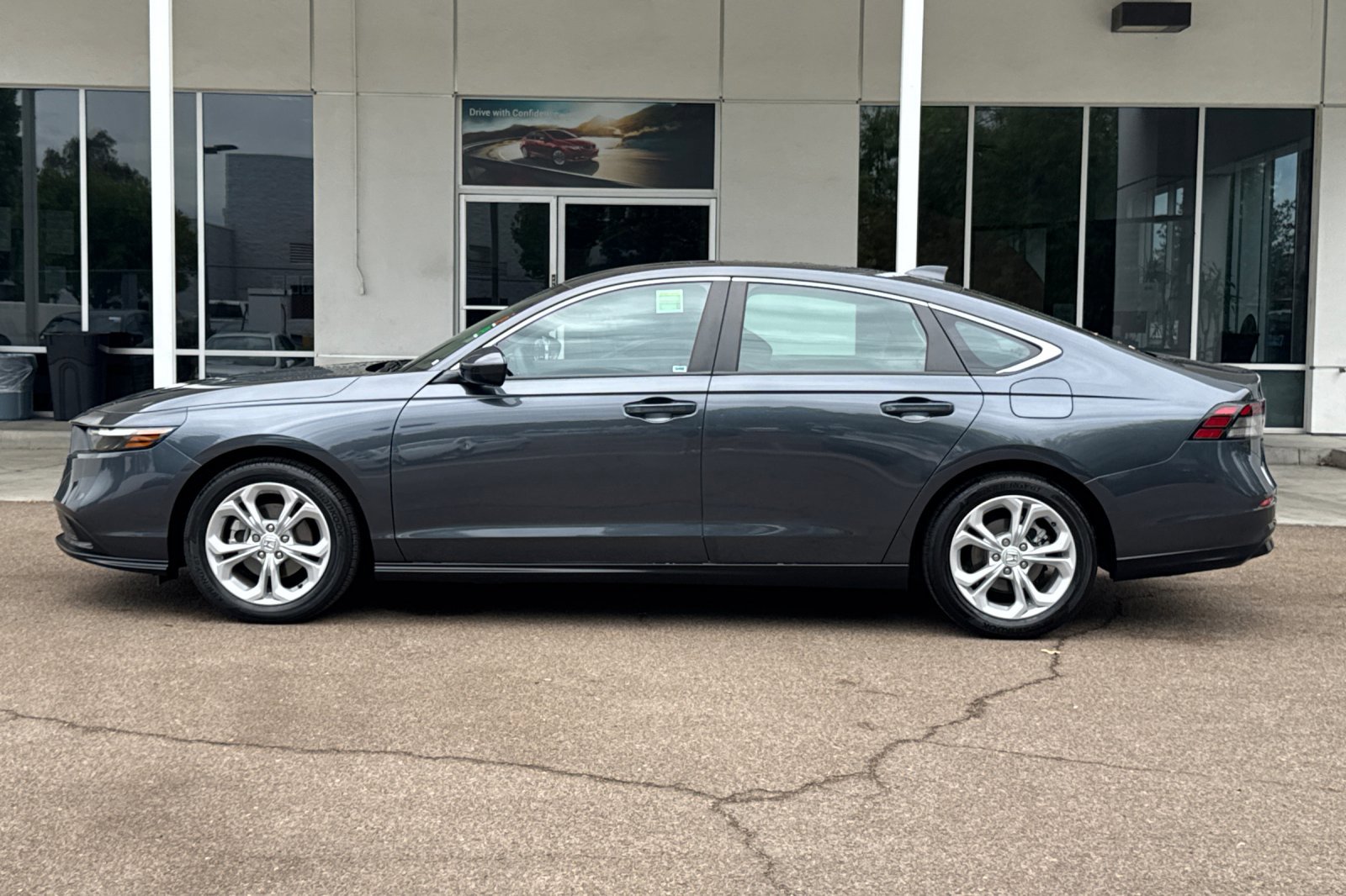 2024 Honda Accord LX photo 2